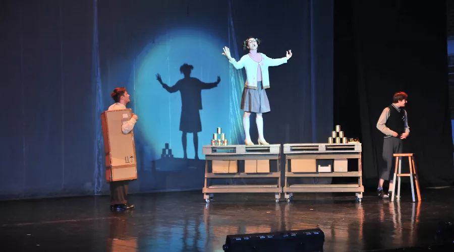 С 2006 года Фонд организовал гастроли Школы-студии МХАТ на Кубани 9 раз &copy;&nbsp;Фото предоставлено пресс-службой Фонда &laquo;Вольное Дело&raquo;