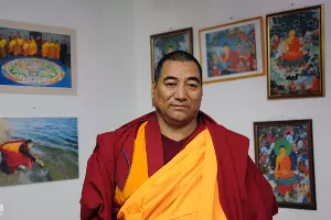 Геше-лхарамба Лобсанг Цультрим &copy;&nbsp;Елена Синеок, ЮГА.ру