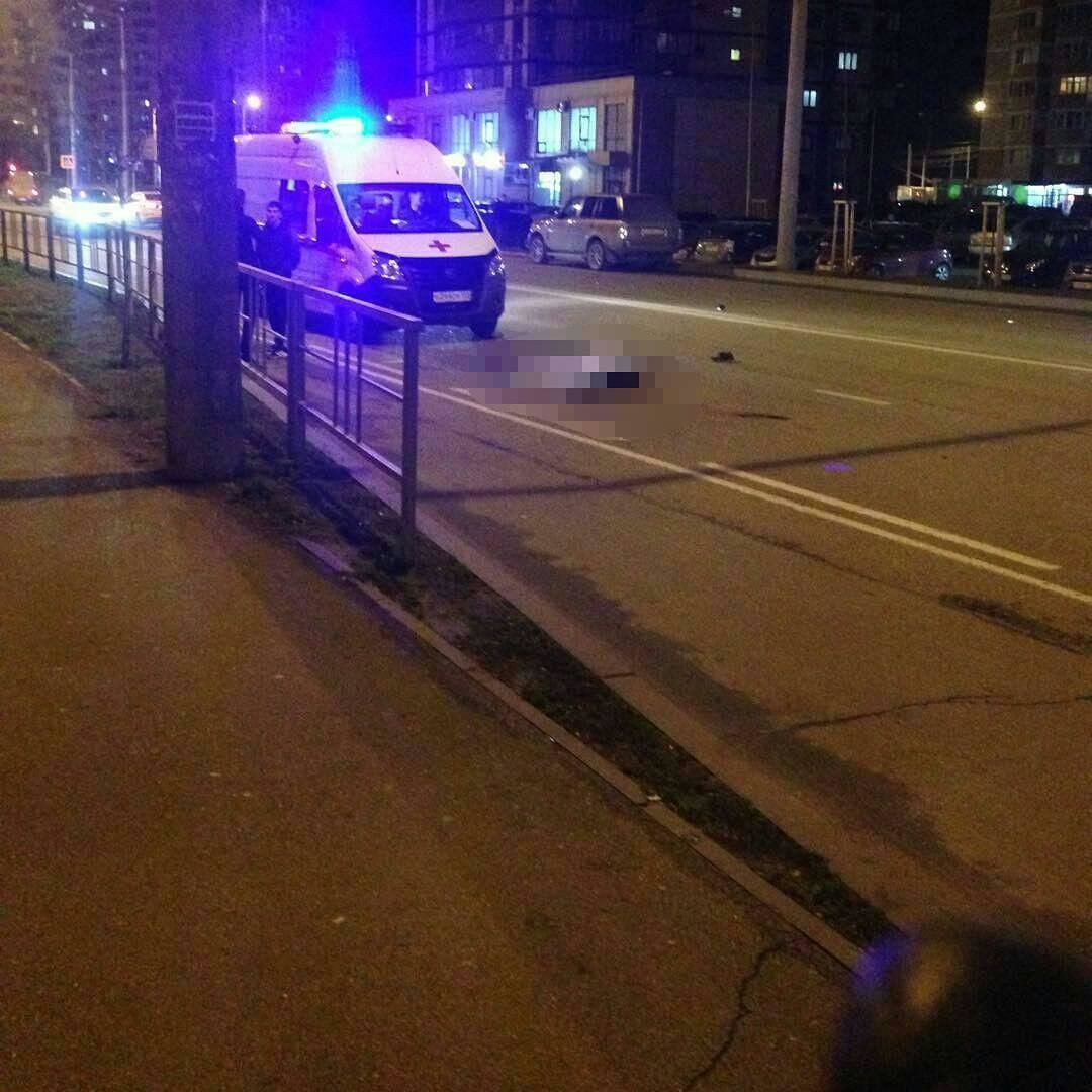 Авария в нижнем тагиле вчера. Сбил девочку в нижнем новгороде. Допустил наезд на пешехода. Пеший перекресток. Наезд на пешехода при движении задним ходом.