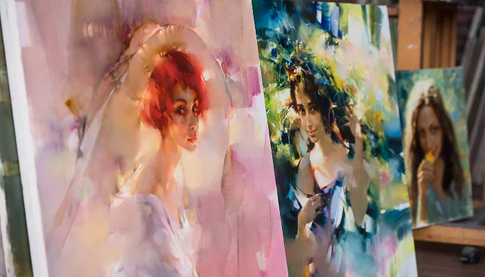 Картины Валерия и Инны Цукахиных &copy;&nbsp;Фото Елены Синеок, Юга.ру