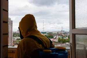 Дезинфекция жилых домов в Краснодаре &copy;&nbsp;Фото Дмитрия Леснова, Юга.ру