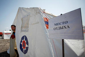 30-часовая пробка на переправе в Крым © Влад Александров, ЮГА.ру
