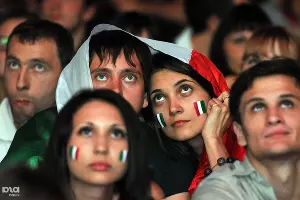 Фанатский сектор на финале Евро-2012 &copy;&nbsp;Елена Синеок. ЮГА.ру