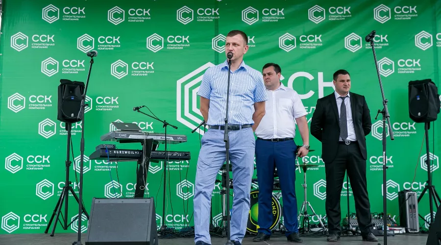 Праздник для дольщиков ЖК "Барселона" и "Пируэт" &copy;&nbsp;Фото (с) Евгений Резник