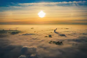 Туман над Краснодаром 30 декабря 2021 года &copy;&nbsp;Фото Евгения Таранжина