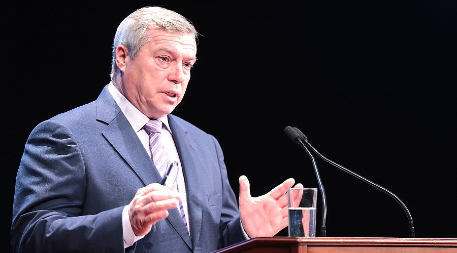 Василий Голубев © Фото пресс-службы губернатора Ростовской области