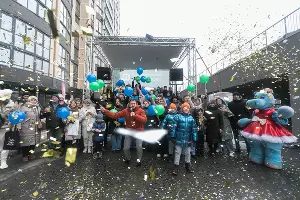 Праздник в честь выдачи ключей новоселам 5 квартала микрорайона «Любимово» &copy;&nbsp;Фото Евгения Резника, Юга.ру