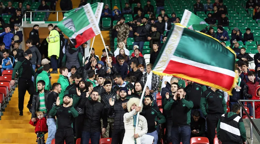 Болельщики ФК «Ахмат» &copy;&nbsp;Фото с официального сайта ФК &laquo;Ахмат&raquo;, fc-akhmat.ru