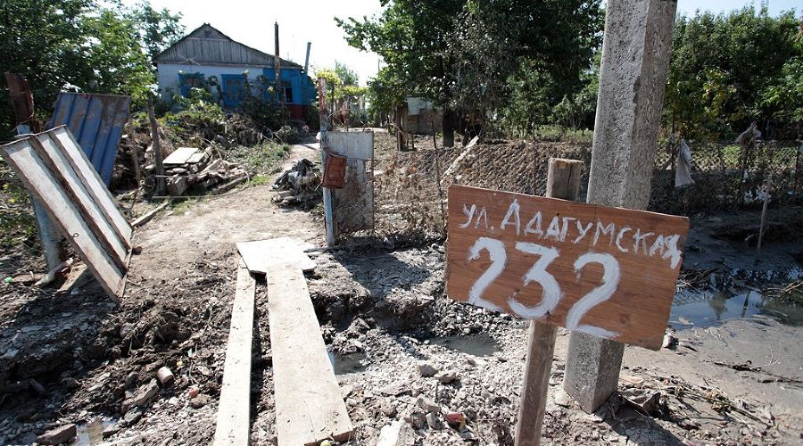 Ликвидация последствий наводнения в Крымске &copy;&nbsp;Евгений Смирнов. ЮГА.ру