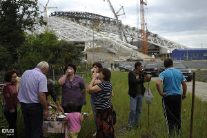 Староверы отметили Радоницу на кладбище центре Олимпийского парка в Сочи  &copy;&nbsp;Михаил Мордасов, ЮГА.ру
