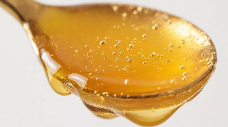 мёд &copy;&nbsp;Изображение сгенерировано нейросетью Gigachat