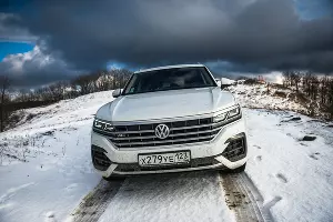 Новый Volkswagen Touareg &copy;&nbsp;Фото Елены Синеок, Юга.ру
