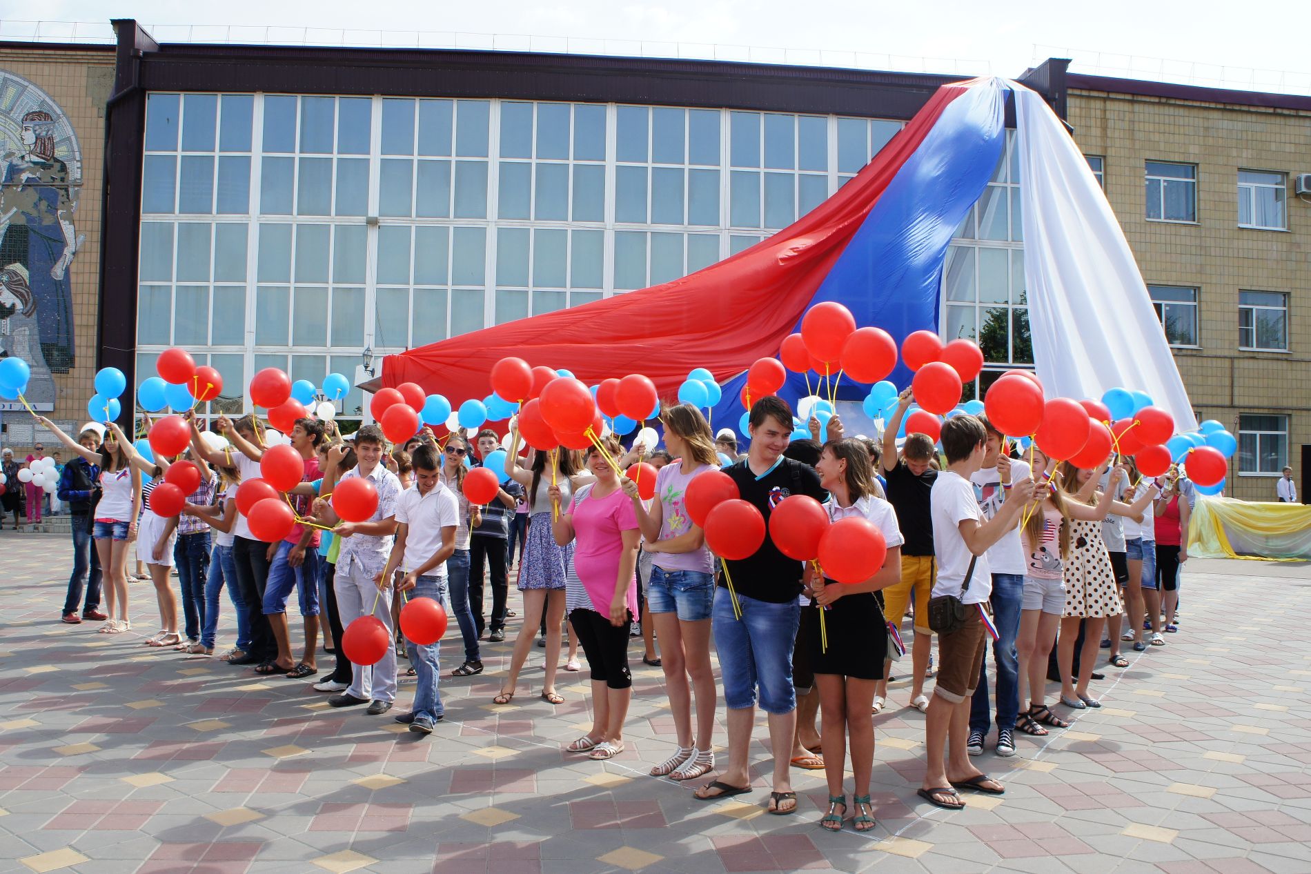 Погода в гулькевичи на сегодня. Гулькевичи (Гулькевичский район). Г Гулькевичи Краснодарского края. День района Гулькевичи. Достопримечательности Гулькевичи.