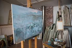 В мастерской Валерия и Инны Цукахиных &copy;&nbsp;Фото Елены Синеок, Юга.ру