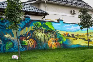 Сквер в микрорайоне &laquo;Близкий&raquo; &copy;&nbsp;Фото Елены Синеок, Юга.ру