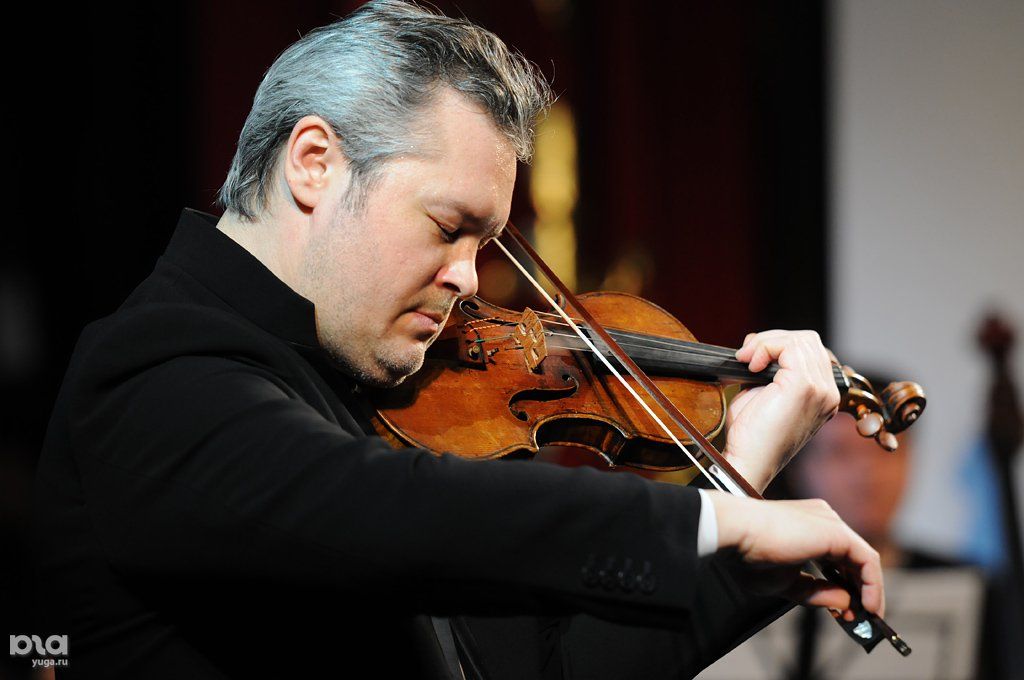 Виолончель (chello hongmijoo ilga salinsagan, 2005). Как зовут скрипка. Альт страдивари макдональд. Никколо паганини дагерротип. Лозакович скрипач.