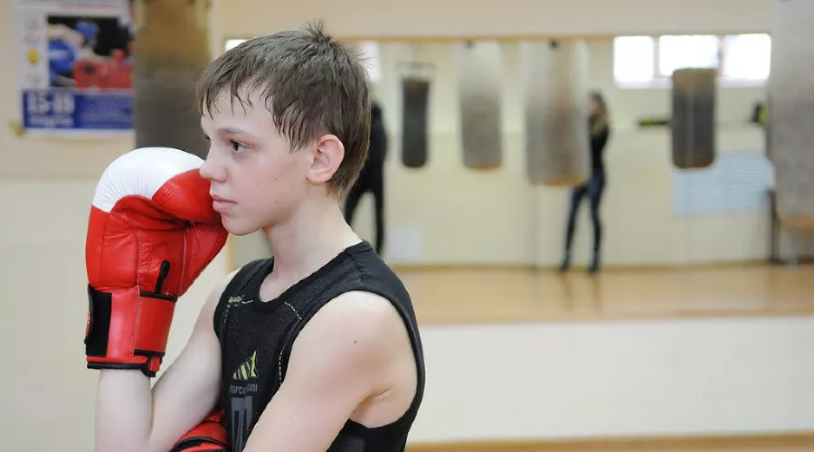 Родион Пастух провел мастер-класс по боксу в Краснодаре &copy;&nbsp;Елена Синеок. ЮГА.ру
