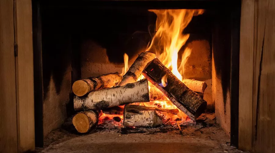 дрова &copy;&nbsp;Изображение сгенерировано нейросетью Gigachat