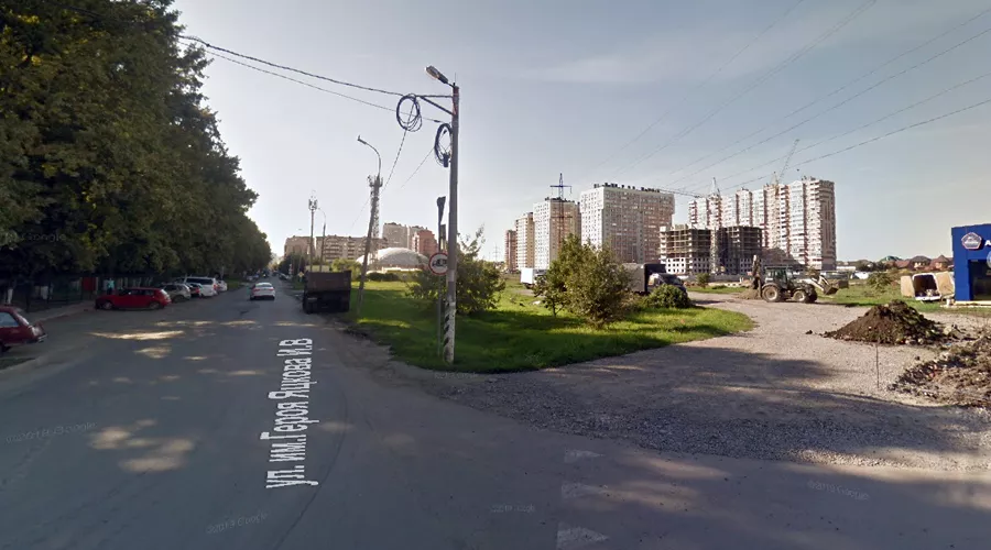 Перекресток улиц Героя Яцкова и Героев-разведчиков &copy;&nbsp;Скриншот с сайта Google.com/maps