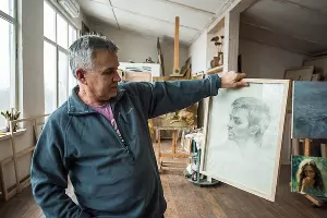 В мастерской Валерия и Инны Цукахиных &copy;&nbsp;Фото Елены Синеок, Юга.ру