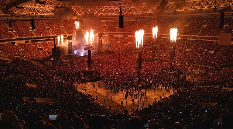 Концерт Rammstein в «Лужниках» &copy;&nbsp;Фото со страницы instagram.com/_nastyacherkasova_