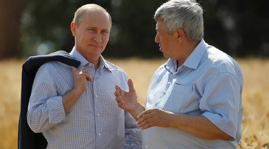 Владимир Путин в Ставрополе (июнь 2014) &copy;&nbsp;Эдуард Корниенко, ЮГА.ру