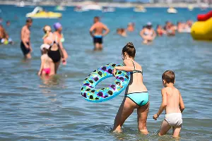 Пляж в Анапе &copy;&nbsp;Фото Елены Синеок, Юга.ру