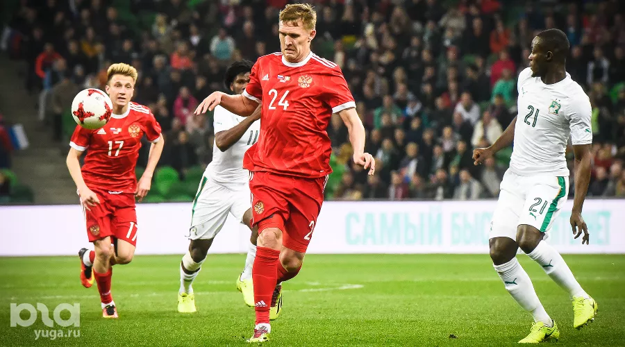 Сборная России по футболу проиграла Кот-д'Ивуару в Краснодаре &copy;&nbsp;Фото Елены Синеок, Юга.ру