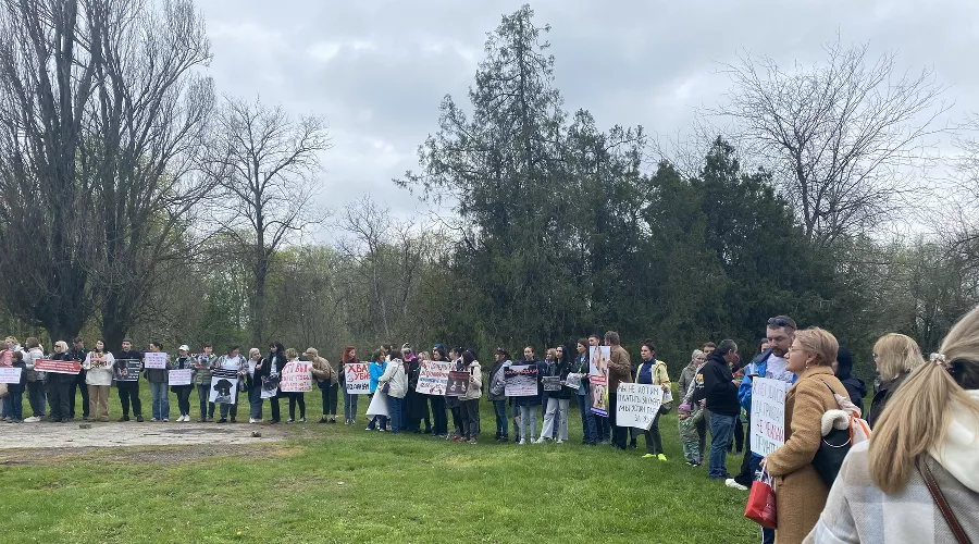 Массовый пикет в защиту бездомных животных &copy;&nbsp;Фото Арины