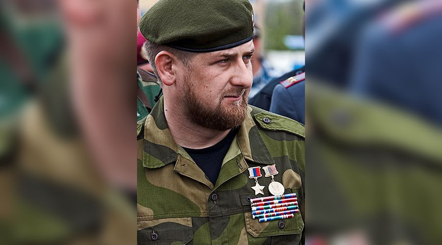 Кадыров о зеленском 2022. Кадыровские войска. Иса бекмирзаевич ямадаев. Чечня кадыров. Рамзан кадыров украина 2022.