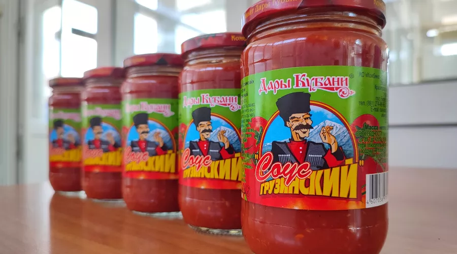 «Соус Грузинский» комбината «Дары Кубани» &copy;&nbsp;Фото Дарьи Лузгиной