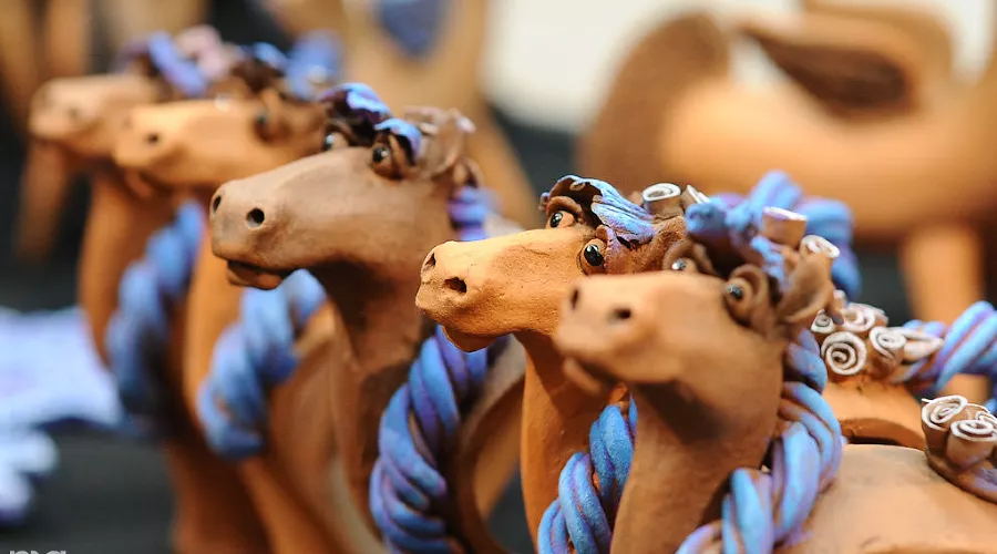 Предновогодняя арт-ярмарка в "Типографии" &copy;&nbsp;Алёна Живцова, ЮГА.ру