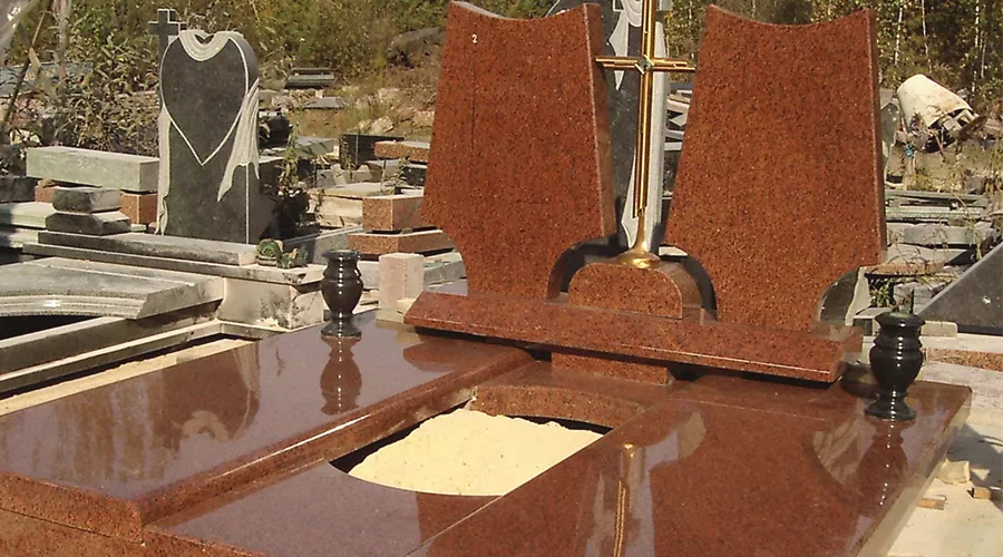  &copy;&nbsp;Фото с сайта pamyatnik.info