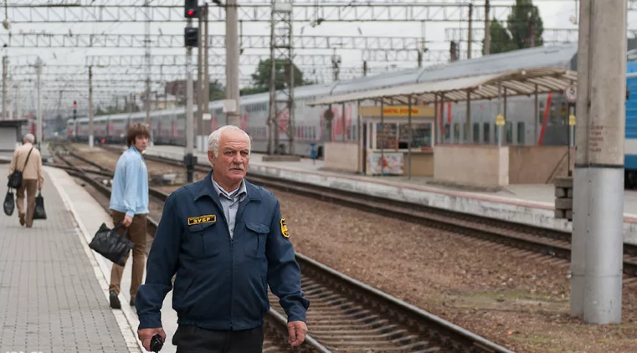 Двухэтажный "олимпийский" железнодорожный состав &copy;&nbsp;Алёна Живцова, ЮГА.ру