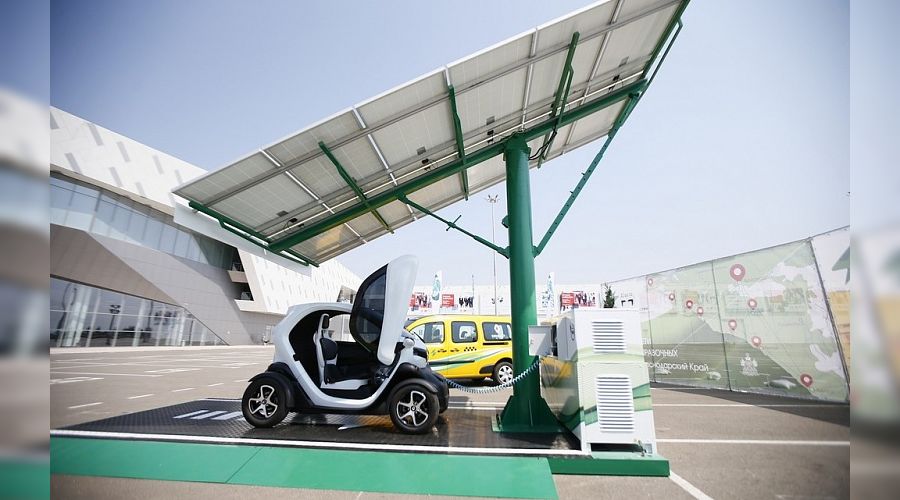 Заправочная станция для электромобилей © Фото пресс-службы администрации Краснодарского края
