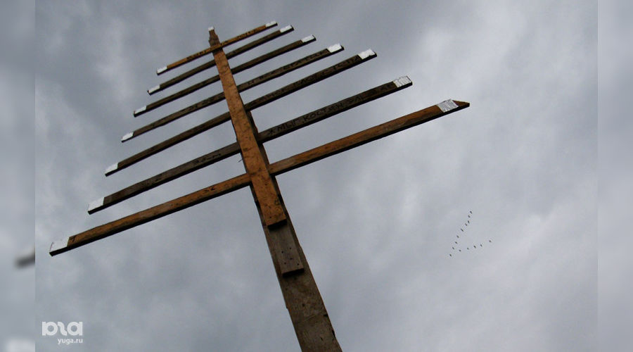 Арт-дача группировки ЗИП &copy;&nbsp;Марина Пилюгина. ЮГА.ру