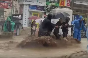  &copy;&nbsp;Кадр из видео ВК Виктора Артюхина, https://vk.com/video?date=86400&q=ялта&z=video85374977_456241377