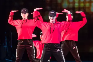 Студия современного танца &copy;&nbsp;Фото Елены Синеок, Юга.ру