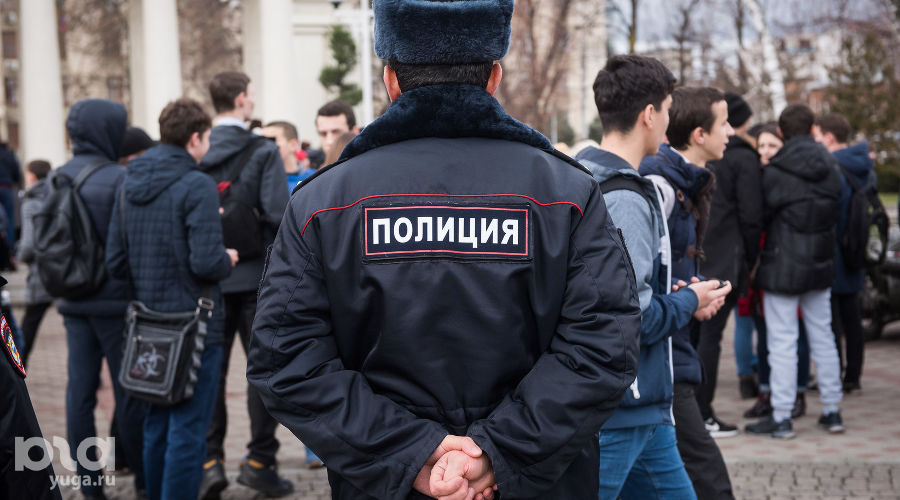 Полиция © Фото Елены Синеок, Юга.ру