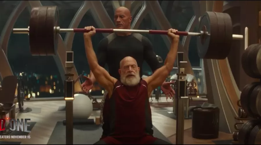 Кадр из трейлера к фильму «Красный» &copy;&nbsp;Скриншот видео с YouTube-канала &laquo;Кино Трейлеры&raquo;