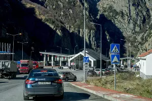 На автомобиле в Грузию. Граница &copy;&nbsp;Фото Евгения Мельченко, Юга.ру