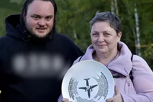 Дмитрий Суворов и Лариса Савицкая &copy;&nbsp;Скриншот видео с YouTube-канала &laquo;СПАС&raquo;, www.youtube.com/channel/UCB6X_fsykTE5Xd5LeoH0lTQ