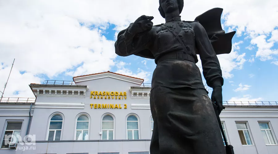 Аэропорт &copy;&nbsp;Фото Елены Синеок, Юга.ру