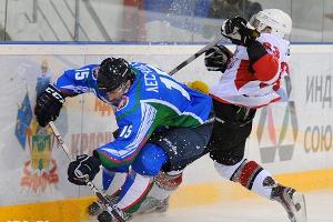 Первый матч хоккейной "Кубани" в Краснодаре © Елена Синеок, ЮГА.ру