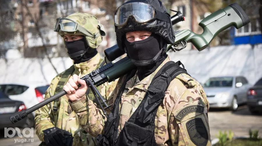 СОБР "Беркут" ГУ МВД России по Краснодарскому краю &copy;&nbsp;Фото Елены Синеок, Юга.ру