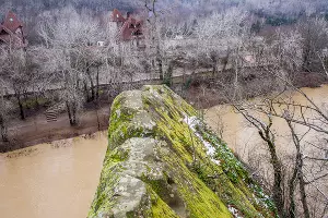 Скала Петушок &copy;&nbsp;Фото Елены Синеок, Юга.ру