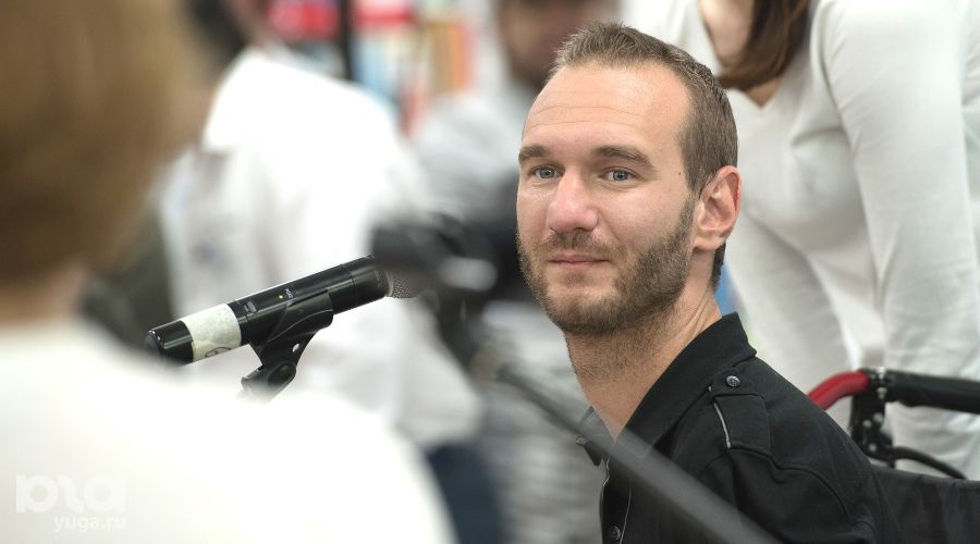 Ник Вуйчич в Сочи © Фото Нины Зотиной