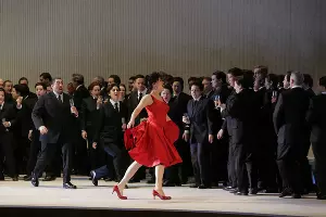 Опера &laquo;Травиата&raquo; &copy;&nbsp;Фото с сайта kinohod.ru