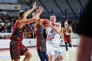Матч Еврокубка «Умана Рейер» — «Локомотив-Кубань» &copy;&nbsp;Фото с сайта www.eurocupbasketball.com