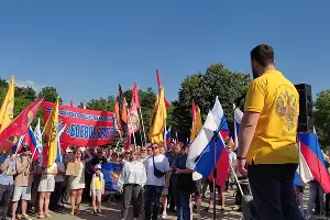 Митинг в поддержку президента и вооруженных сил РФ в Краснодаре &copy;&nbsp;Фото Иолины Грибковой, Юга.ру